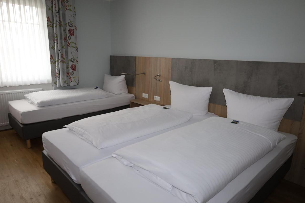 Hotel-Pension Am Boehmepark Soltau Zewnętrze zdjęcie