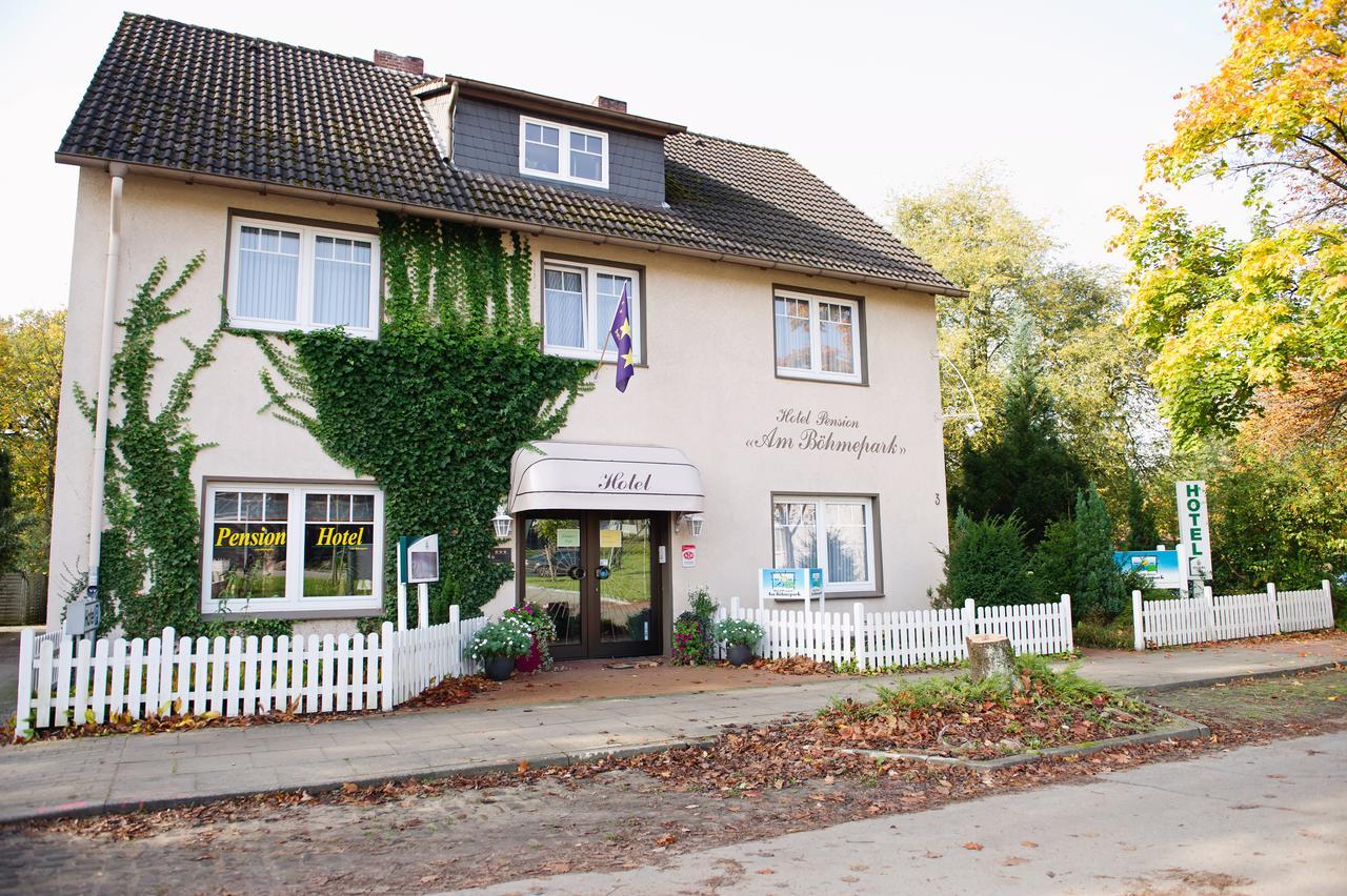 Hotel-Pension Am Boehmepark Soltau Zewnętrze zdjęcie