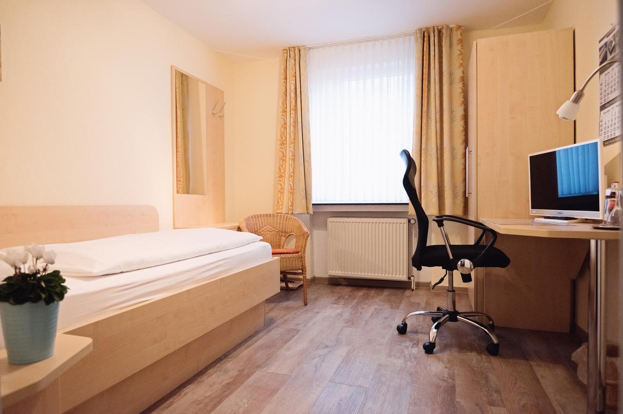 Hotel-Pension Am Boehmepark Soltau Zewnętrze zdjęcie