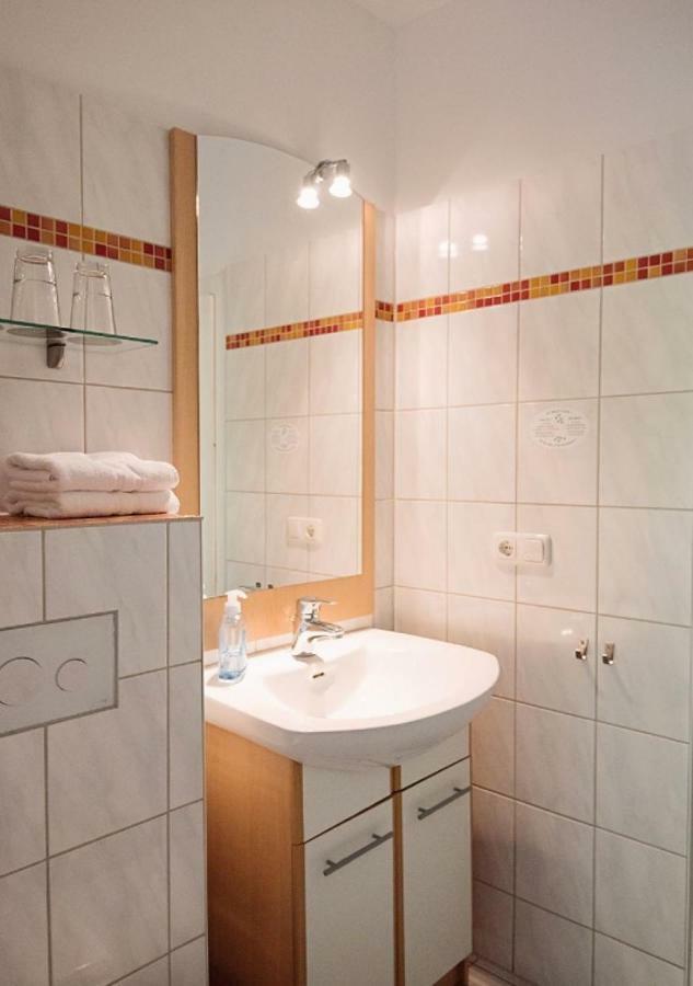 Hotel-Pension Am Boehmepark Soltau Zewnętrze zdjęcie